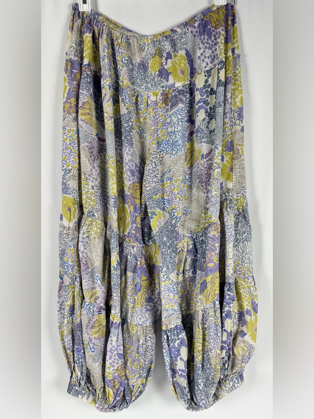 Anthropologie Tie Waist Fairycore Floral Butterfly Patterned Balloon Harem Pant - Picture 3 of 9
